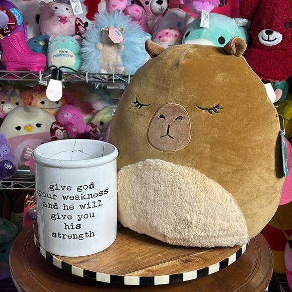 NWT LIJJIAN CAPYBARA SQUISHMALLOW 12in